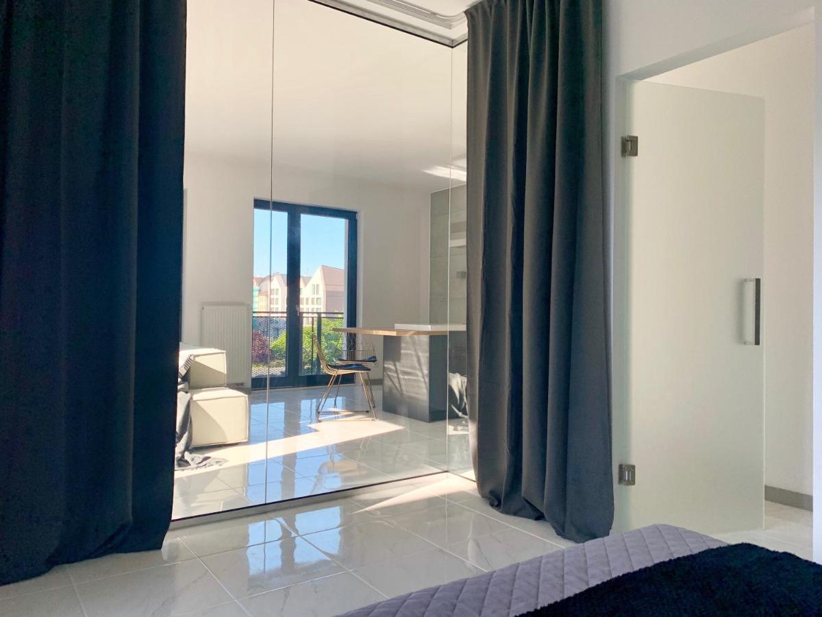El Apartments - Antares Познан Екстериор снимка