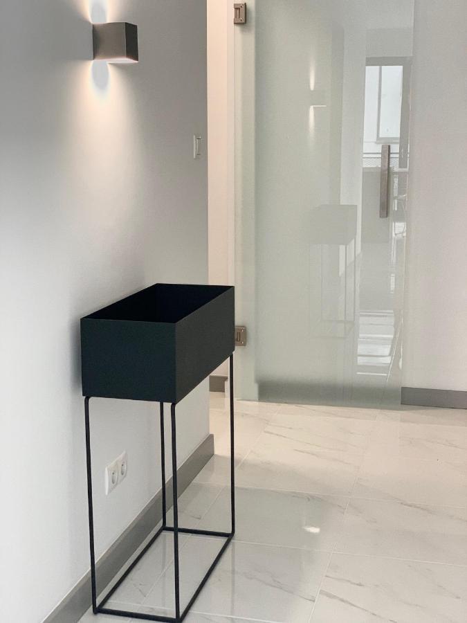 El Apartments - Antares Познан Екстериор снимка